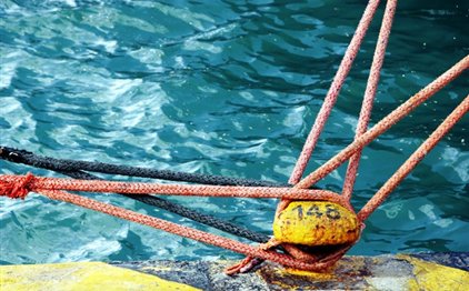 kavos_limani_demena_ploia